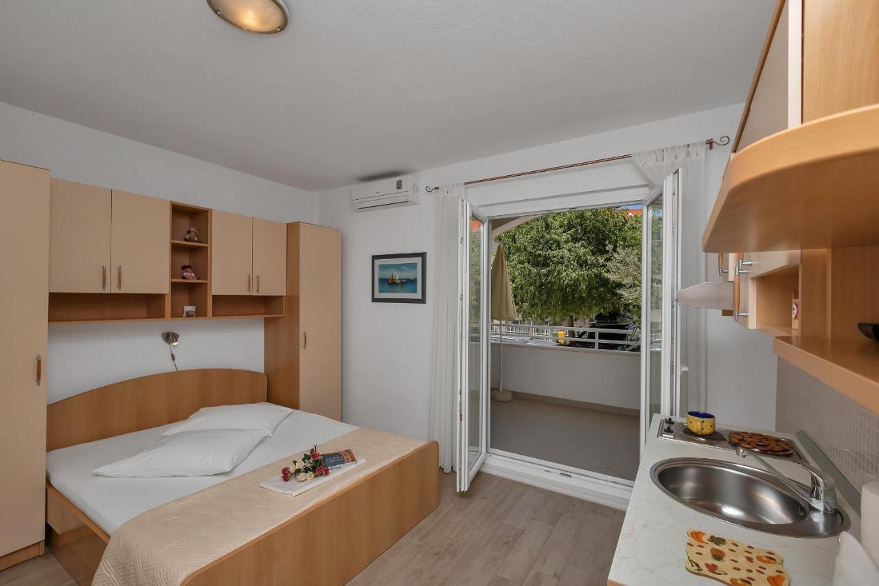Apartments Marija Tučepi Exteriör bild